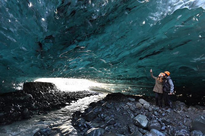 Crystal Blue Ice Cave - Super Jeep From Jökulsárlón Glacier Lagoon - Guided Winter Adventure in Vatnajökull National Park