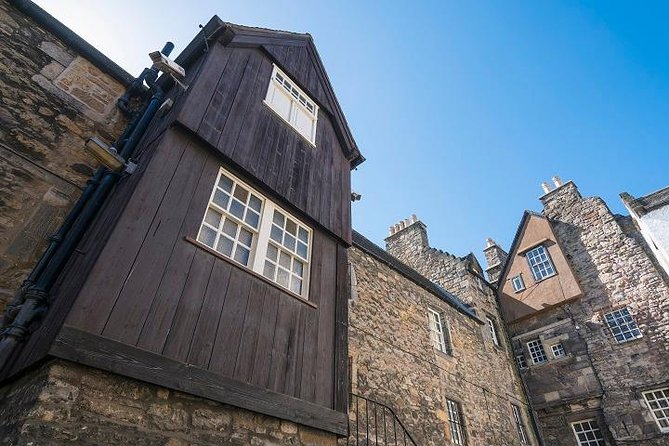 Curious Tales of the Royal Mile - Private Walking Tour - Meeting Point and Start Time