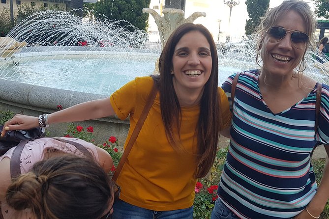 Discover Cádiz Walking Tour - Meeting and Pickup
