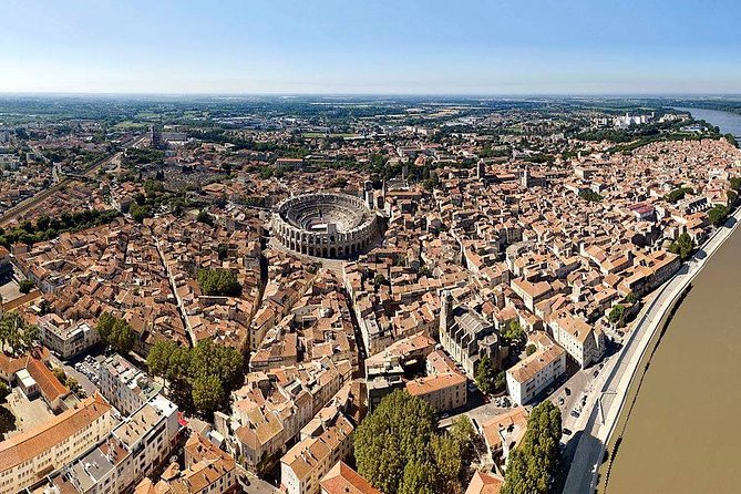 Discover Provence Including Avignon and Luberon Villages With a Local Guide - Comprehensive Itinerary