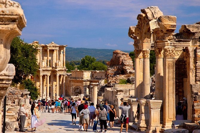 Discover the Magic Ancient City Izmir on a Private Tour - Key Landmarks in Izmir
