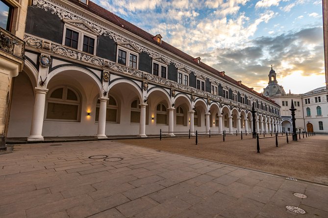 Dresden: Photogenic Locations Tour - Tour Overview