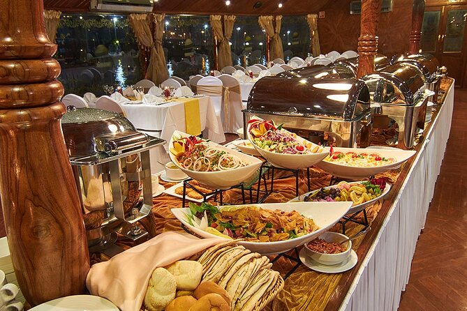 Dubai Creek Dhow Cruise With Buffet Dinner & Live Entertainment - Overview of the Cruise Experience