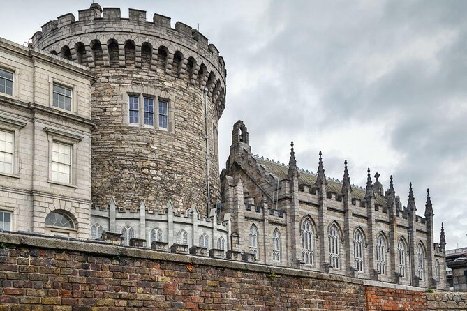 Dublin in 2.5 Hours With Failte Ireland Certified Guide. Dessert and Coffee Included - Good To Know