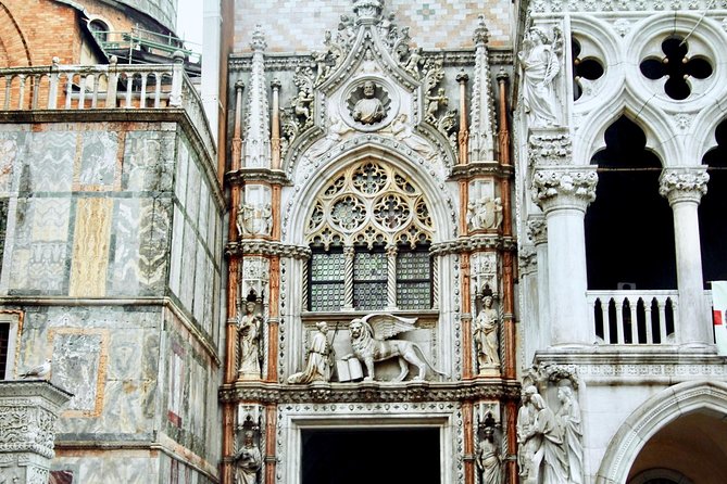 Ducal Venice, Historical Walking Tour & Skip the Line Doges Palace - Overview