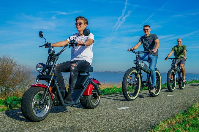 E-Scooter Rental Volendam - Countryside of Amsterdam - Selecting Date and Travelers