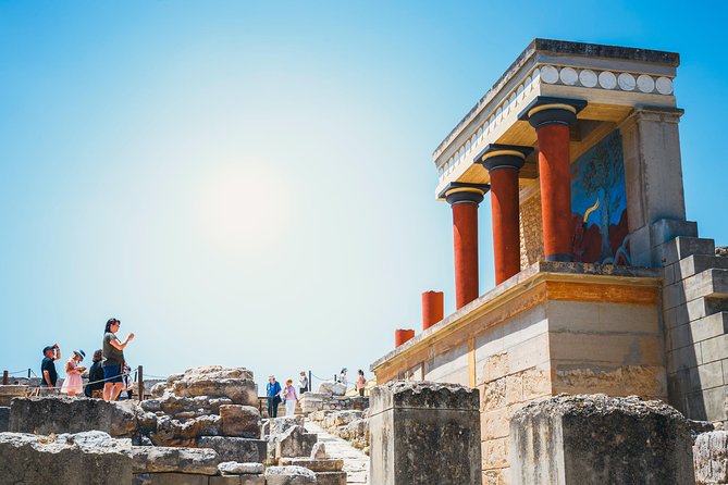 E-Ticket & Audio Tour for Knossos Palace: Unlock Minoan Majesty - Private Audio Tour of Knossos Palace