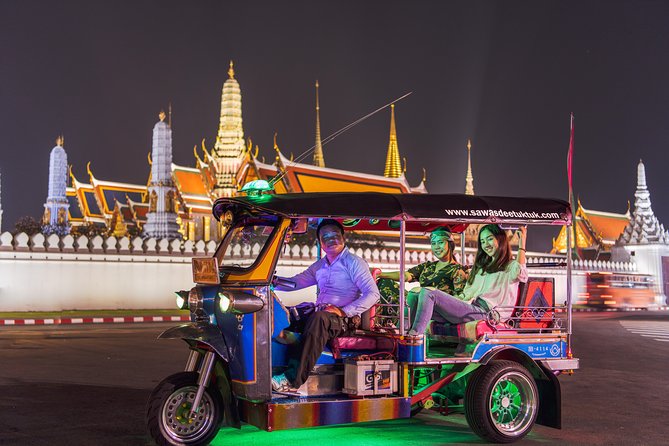สวัสดี ทัวร์กรุงเทพฯ (ไฟประดับกลางคืน) - อาหารถนนที่ดีที่สุด (เรียนแนวนางเล็ก) - Best Street Food in Bangkok