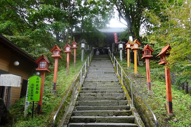 ツアーを専用車で行います！軽井沢の基本的な観光スポットを訪れます（半日コース / 日本語）。 - Meeting and Pickup