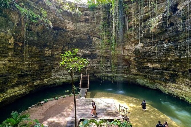Early Morning Chichen Itza, Sinkhole and Colonial Gem - Chichen Itza Highlights