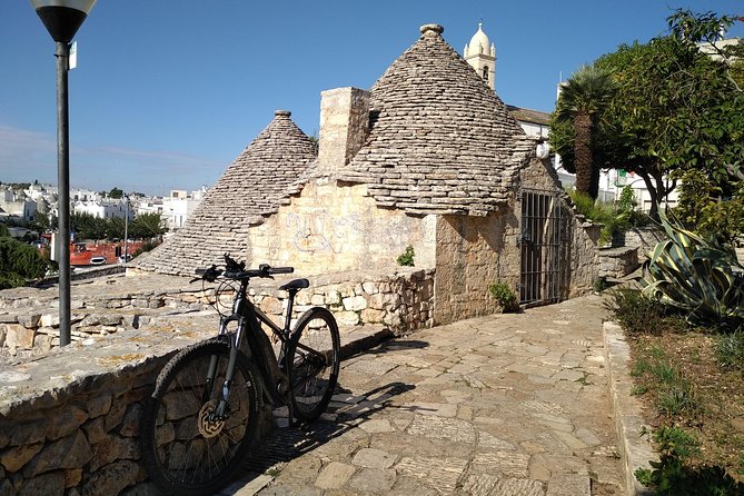 Ebike Tours: Alberobello and the Wines of Valle Ditria - Trulli Neighborhood Exploration