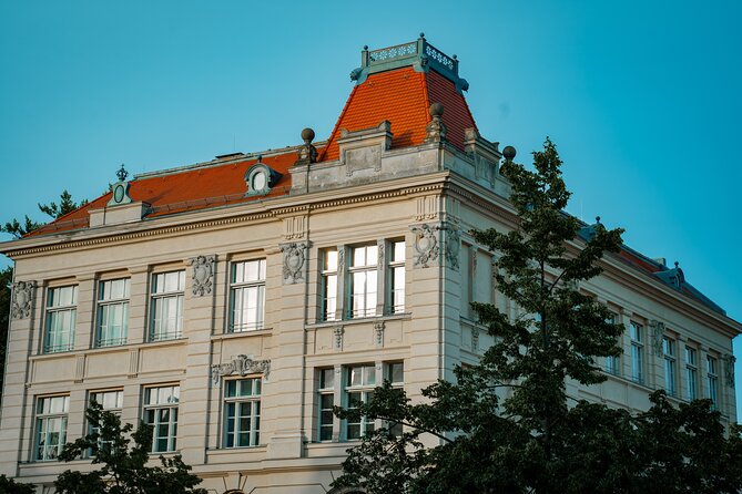 Exclusive Private Guided Tour Through the Architecture of Potsdam With a Local - Local Architecture Insights