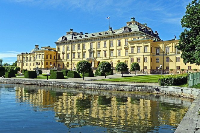 Exclusive Private Guided Tour Through the Architecture of Stockholm With a Local - Tour Duration and Highlights