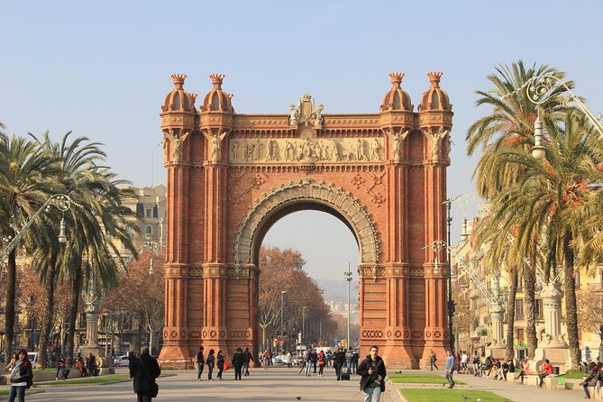 Exclusive Private Guided Tour Through the History of Barcelona With a Local - Inclusions