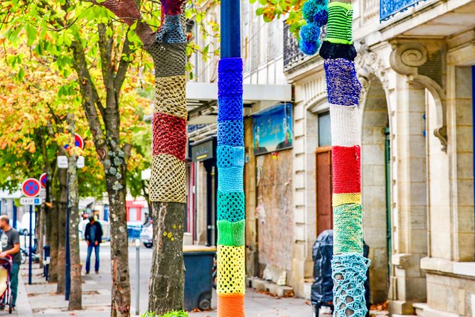 Explore Bordeauxs Art and Culture With a Local - Uncover Hidden Galleries and Museums