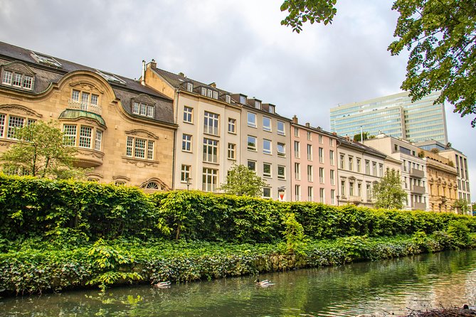 Explore Dusseldorf in 1 Hour With a Local - Tour Overview