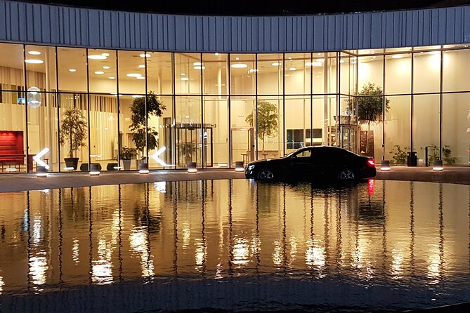 First Class Airport Limousine Transfer: Arlanda Airport to Stockholm City - Accessibility and Amenities