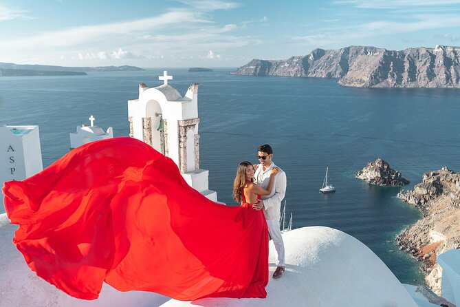 Flying Dress Photoshoot in Santorini: Express Package - Requirements and Accessibility