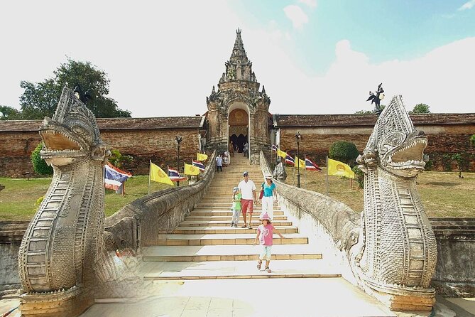 From Chiangmai to Sukhothai, UNESCO World Heritage Site (2 Days) - Day 1: Immerse in Sukhothais Ancient Ruins