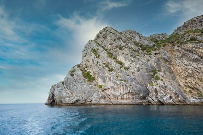 From Lisbon: Small Group Kayak Tour to Arrábida Beaches - Meeting Point and End Point
