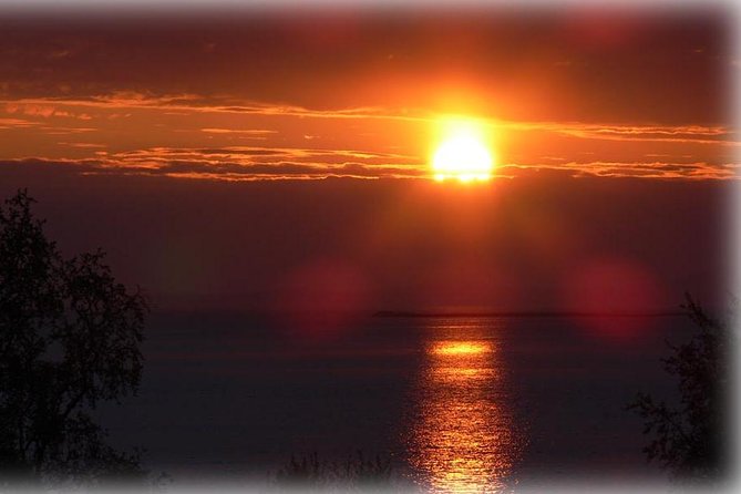 From Tromso All- Inclusive Midnight Sun Cruise by Boat - Indulge in Hot Drinks and Snacks Onboard