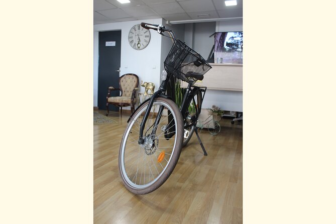 Full Day Bike Rental in Malaga - Whats Included