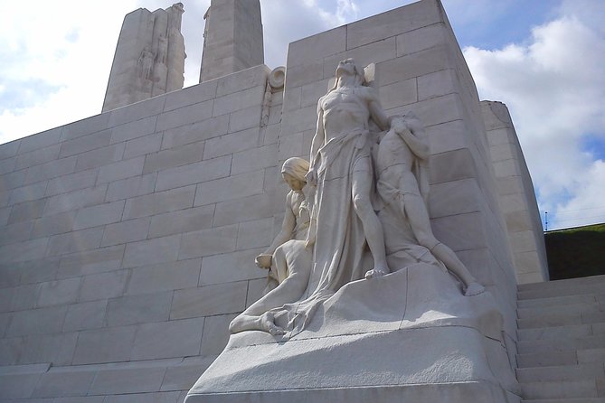 Full Day Canadian WW1 Vimy and Somme Battlefield Tour From Ypres - Memorial Visits