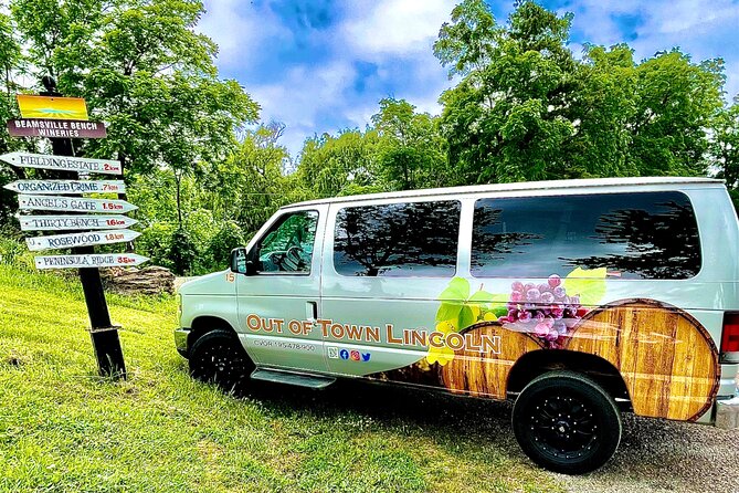 Full-Day Group Wine Tour (With Cheese and Charcuterie) in Niagara-On-The-Lake - Reviews and Ratings