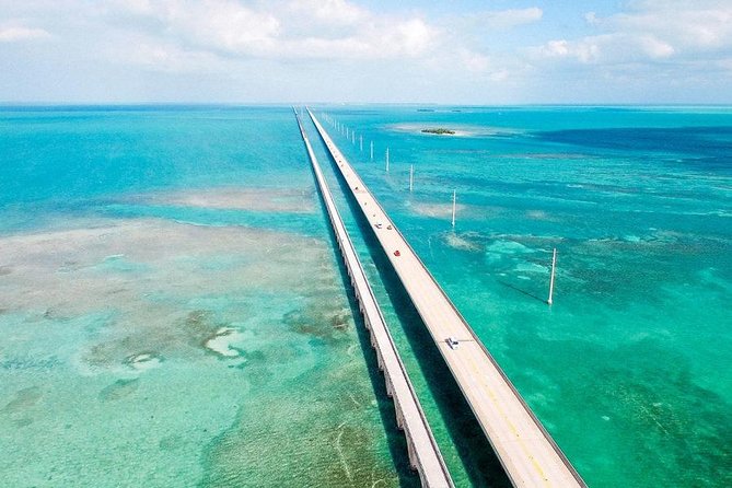 Full-Day Key West Tour and Coral Reef Snorkeling With Open Bar - Snorkeling Experience