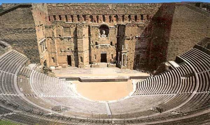 Full Day Pont Du Gard, Orange Theatre, Wine Tour From Avignon - Alcoholic Beverages