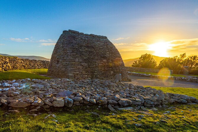 Full Day Private Cultural Tour in Dingle Peninsula - Meeting and Pickup Details