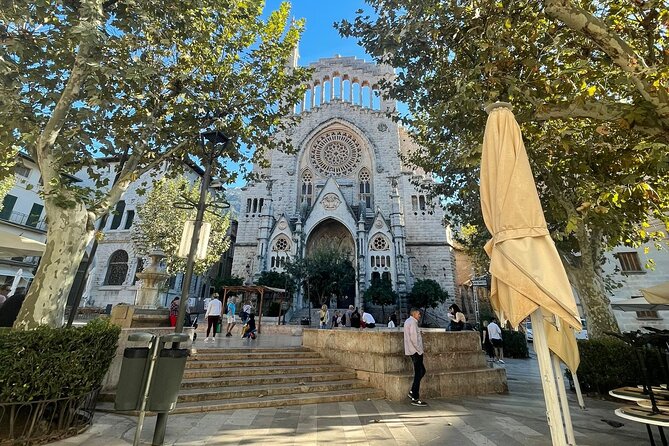 Full-Day VIP Tour in Balearic Islands - Meeting and Pickup