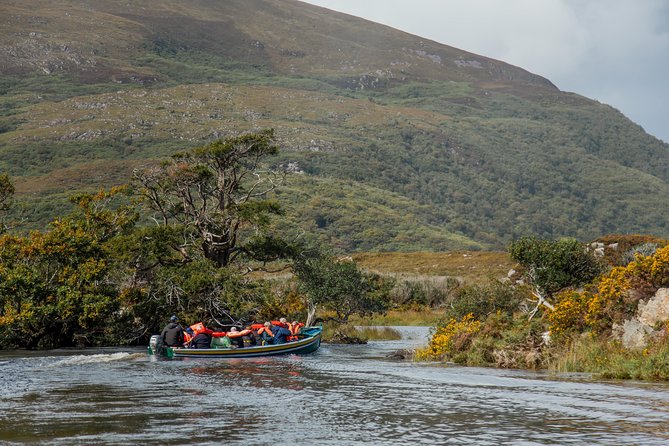 Gap of Dunloe Tour ( Boat & Bus) - Gap of Dunloe Experience