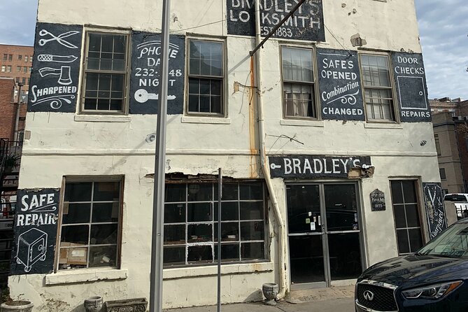 Ghosts of Savannah Self-Guided Haunted Tour - Whats Included