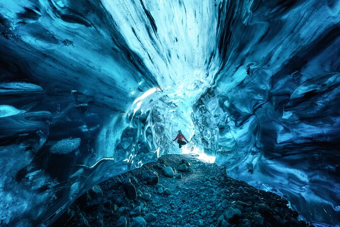 Glacier and Ice Cave Private Photoshoot - 15 Shot Photo Package - Lowest Price Guarantee