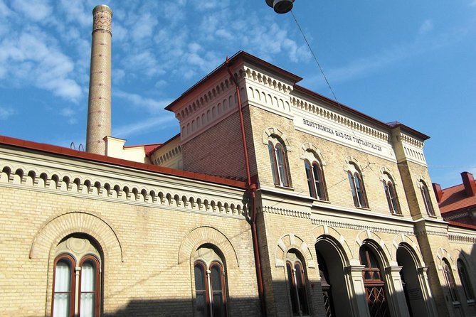 Gothenburg City Tour by Traditional Tram - Inclusions and Services Provided