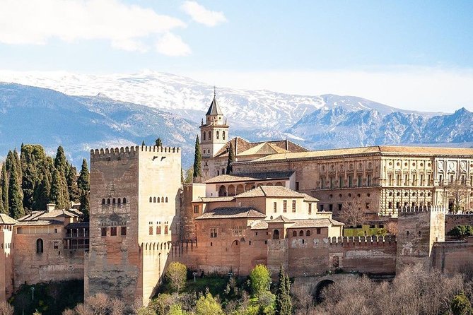 Granada Alhambra Premium : Tour With Official Guide (Vip Small Group) - Language and Duration