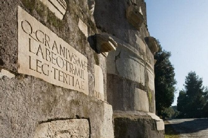 Group Tour: Christian Catacombs - Uncovering Burial Chambers