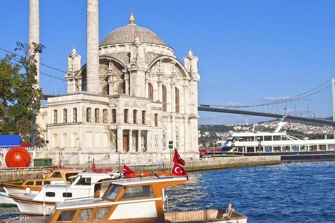 Guided Bosphorus Strait and Black Sea Day Cruise From Istanbul With Lunch - Tour Guides and Staff