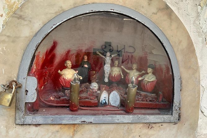 Guided Tour of Naples Historic Center - Customer Support