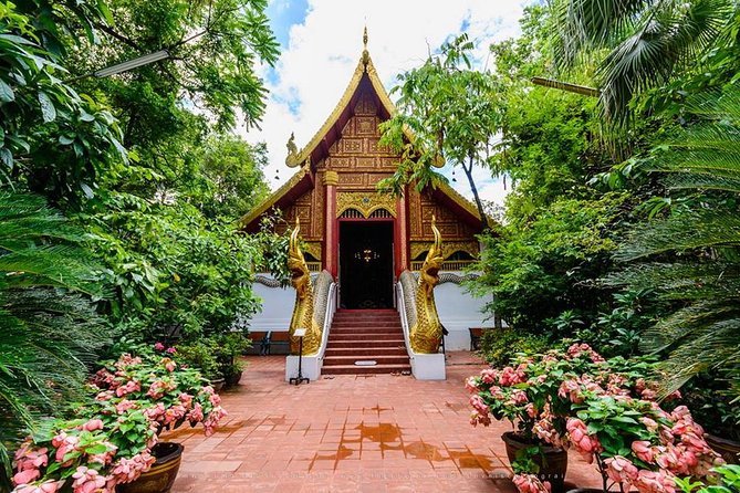 Half Day Chiang Rai City Tour With White Temple & Wat Phra Kaew - Temple Exploration