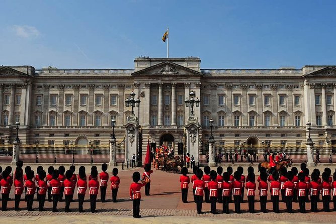 Half Day London Private Tour in Executive Luxury Vehicle - Traveler Reviews