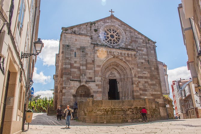 Half-Day Private Guided Sightseeing Tour of La Coruña - Private Guide and Transportation