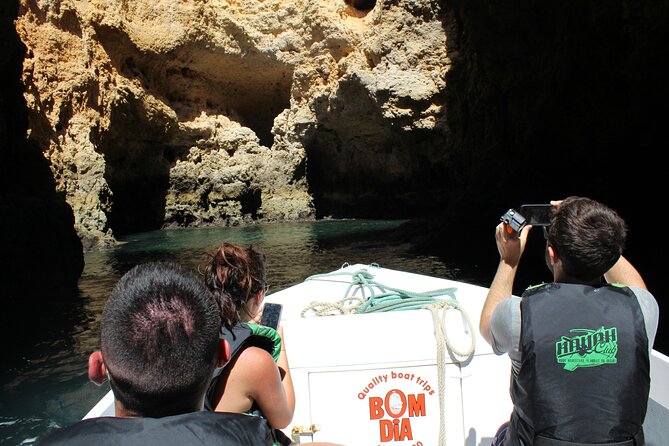 Half-Day Sailing Tour in Baia De Lagos With Lunch - Overview and Itinerary