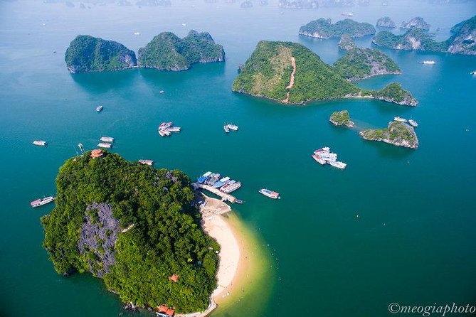 Halong Bay Discovery With 6 Hours Boat Tour From Halong City - Tour Duration and Location