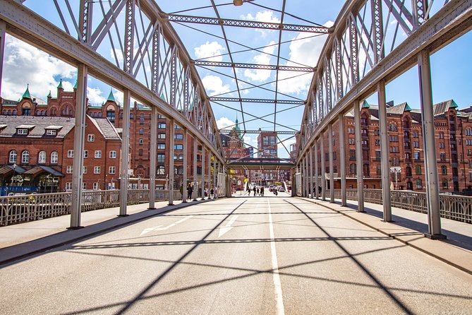 Hamburg Photography Walking Tour With a Local Guide - Language Options and Cancellation Policy