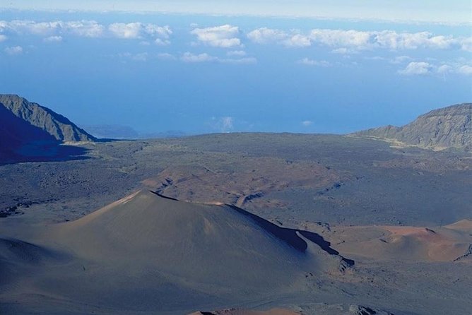 Hana Rainforest and Haleakala Crater 45-Minute Helicopter Tour - Highlights of the Tour