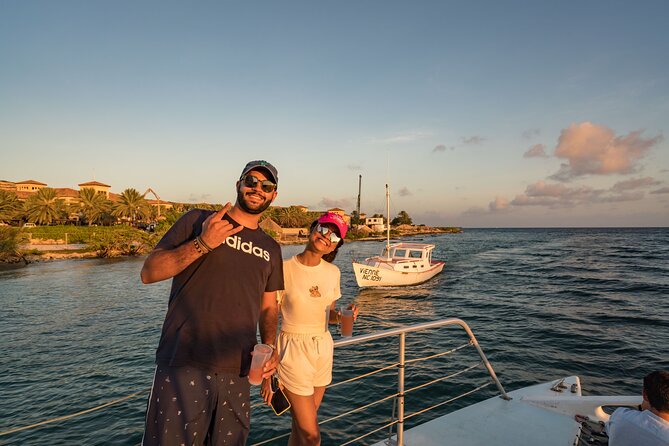 Happy Hour Sunset Cruise - Meeting and Pickup