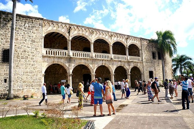 Historical Santo Domingo Day Trip From Punta Cana - Cultural Experiences and Local Markets