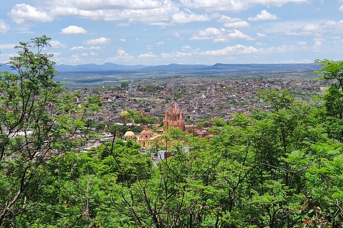 Historical Walking Tour, Discover and Explore San Miguel - Architecture and Art in San Miguel
